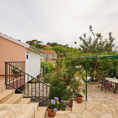 Agriculture & Holiday House Lasko 古维达里 外观 照片